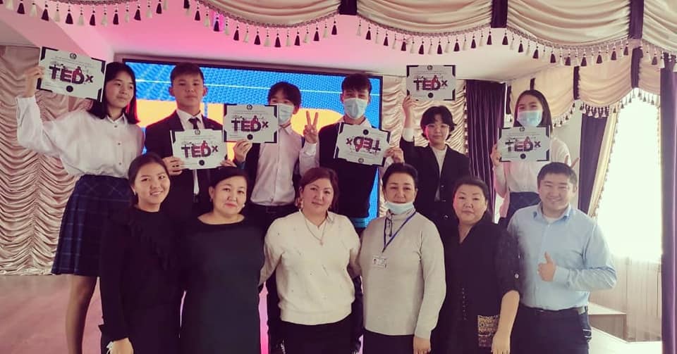 Tedx "The use of the Internet for teens should be limited"